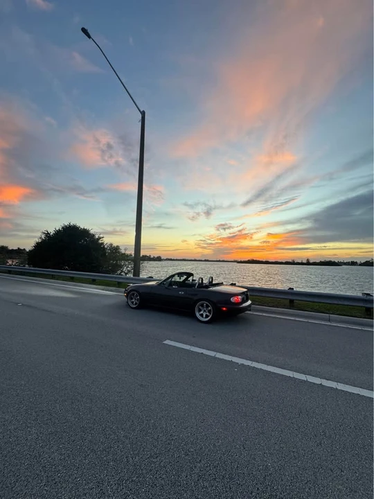 1991 Mazda NA MX-5 Miata - Image 8 of 9