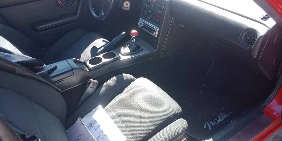 1991 Mazda NA MX-5 Miata - Image 11 of 13