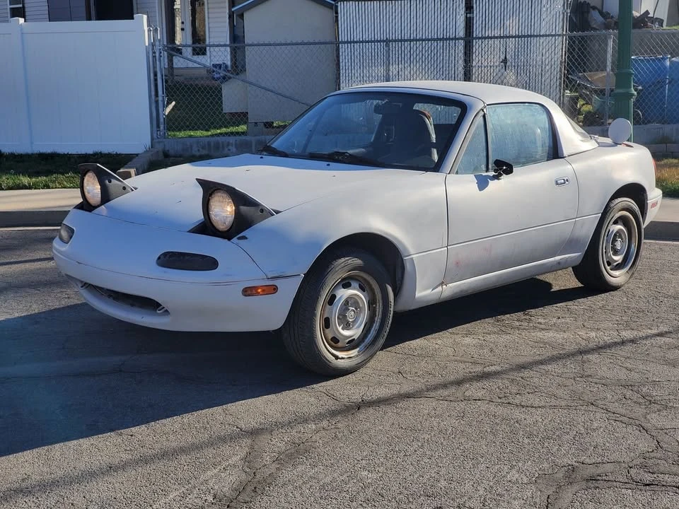 1991 Mazda NA MX-5 Miata - Image 11 of 13