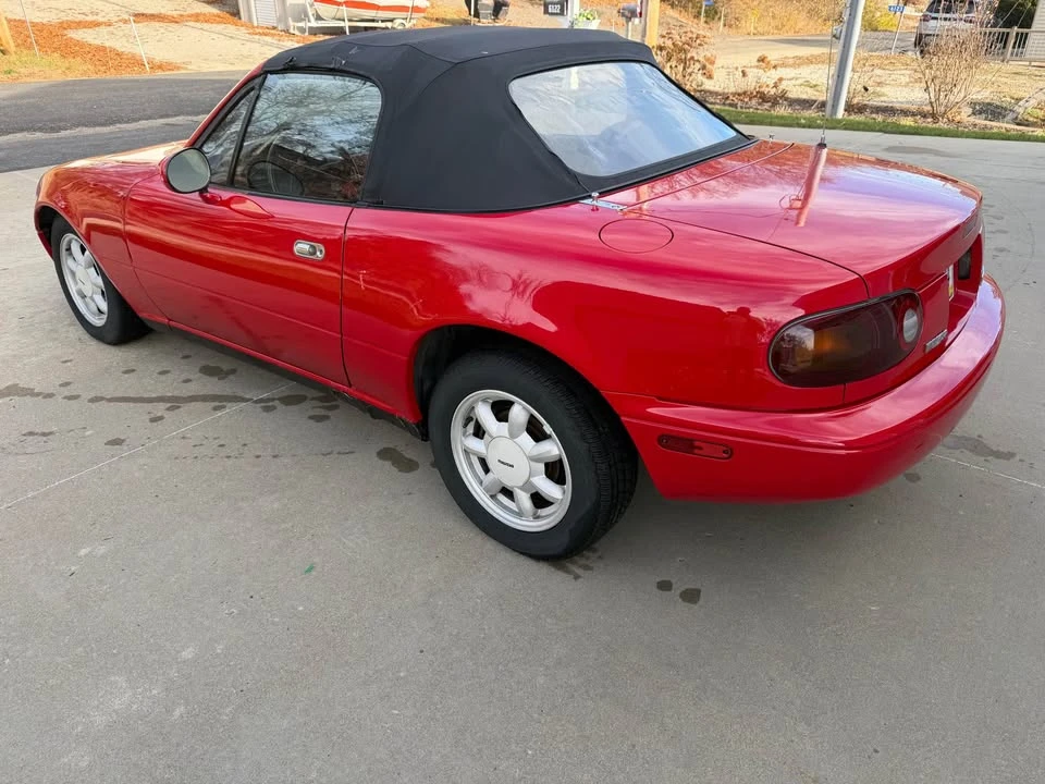 1991 Mazda NA MX-5 Miata - Image 2 of 8