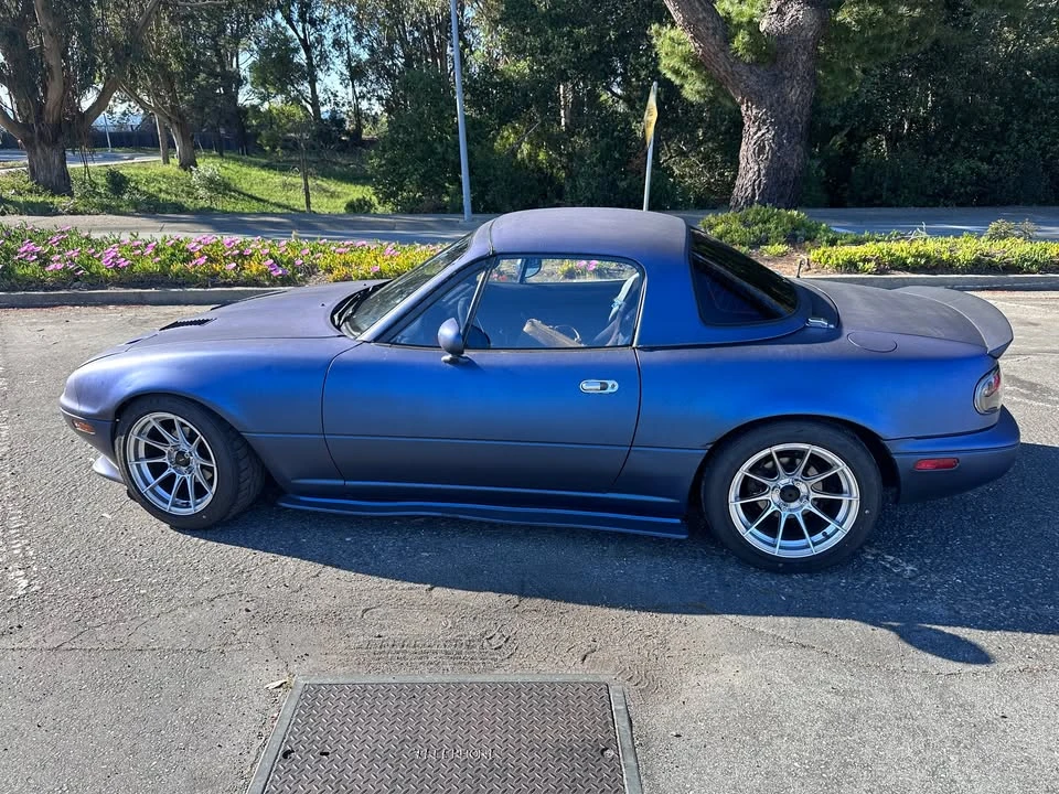 1991 Mazda NA MX-5 Miata - Image 2 of 19
