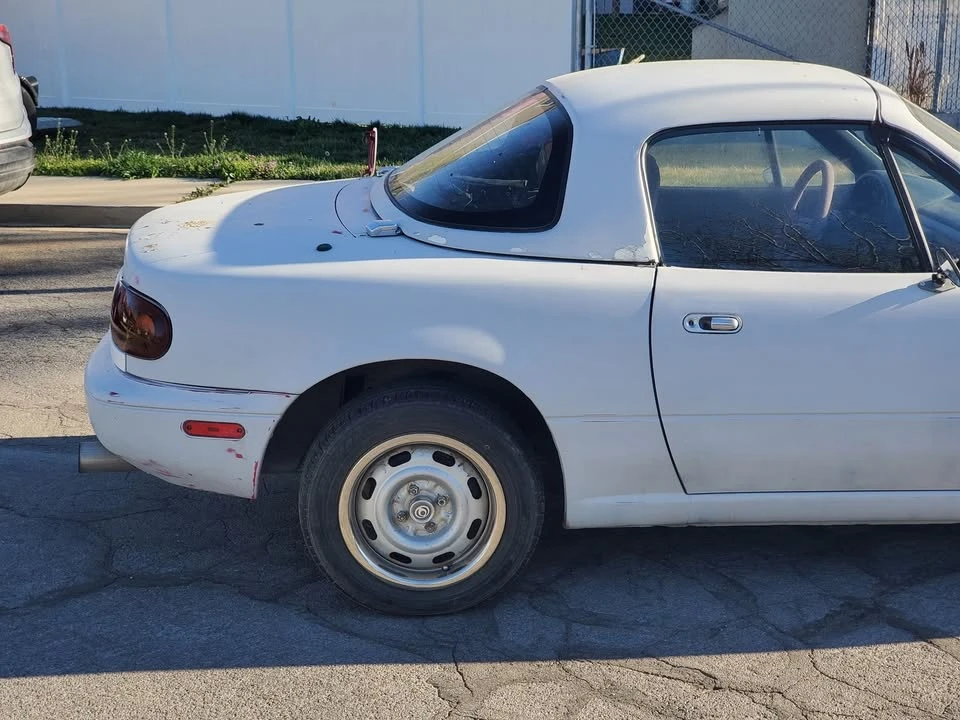 1991 Mazda NA MX-5 Miata - Image 2 of 13