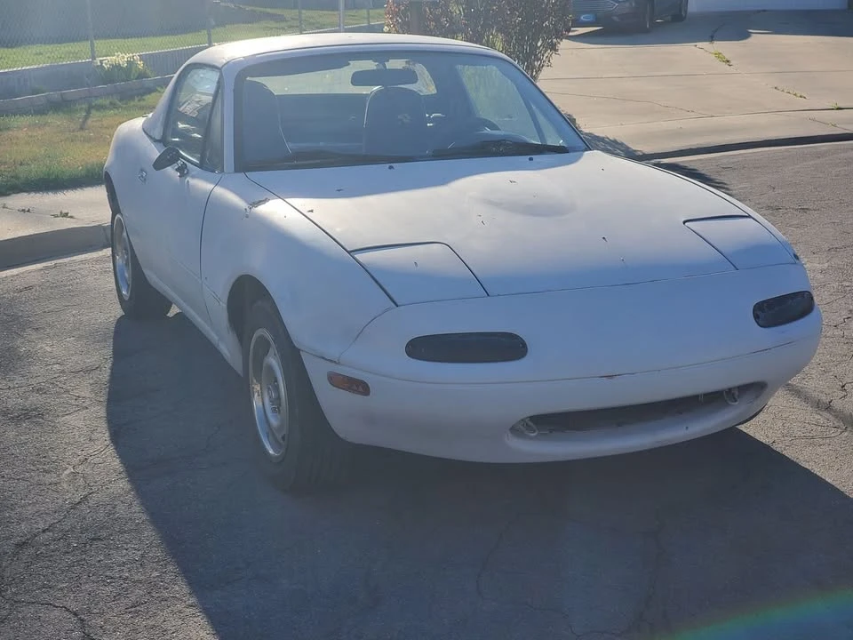 1991 Mazda NA MX-5 Miata - Image 5 of 13