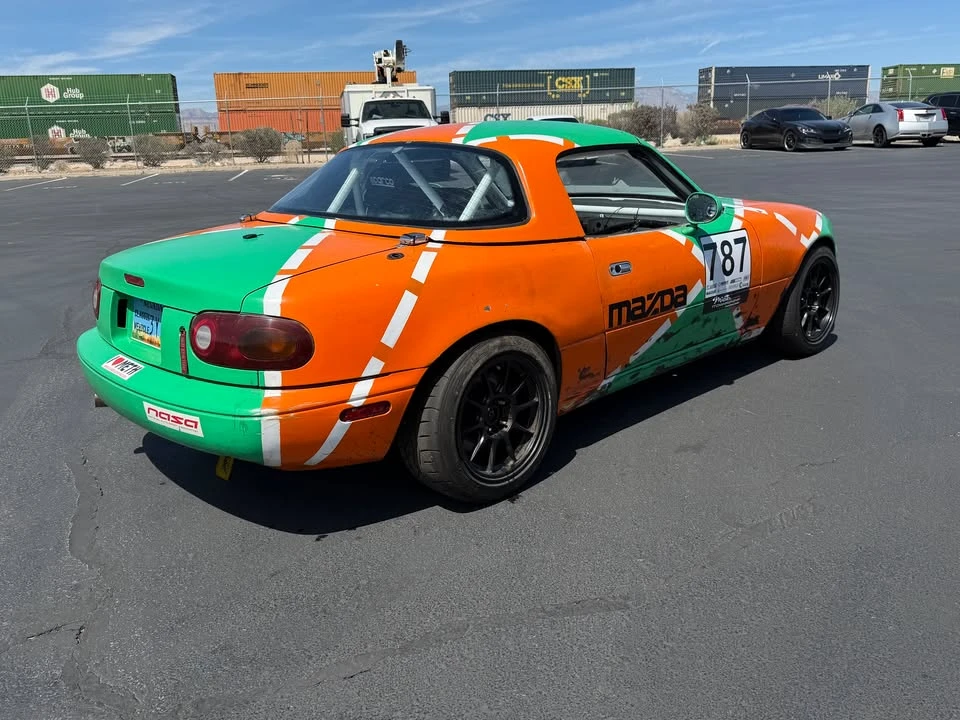 1991 Mazda NA MX-5 Miata - Image 2 of 14