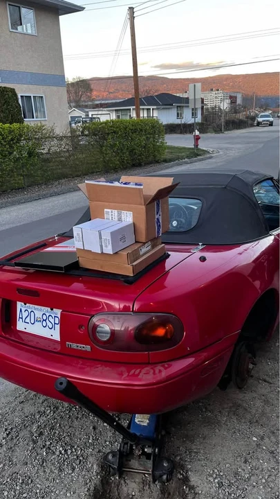 1991 Mazda NA MX-5 Miata - Image 2 of 3