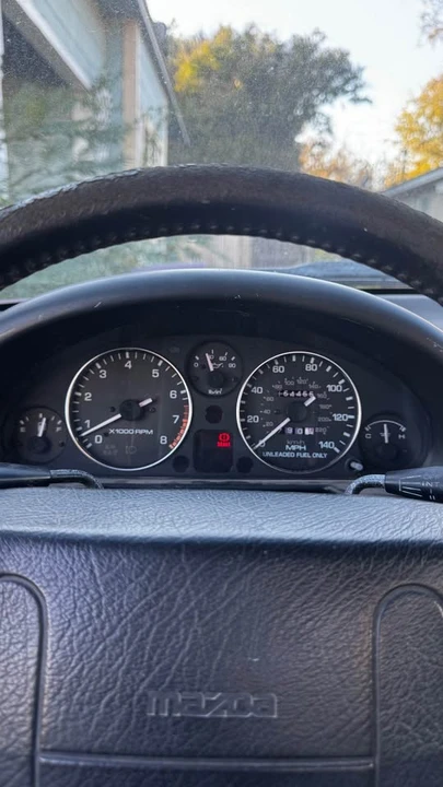 1991 Mazda NA MX-5 Miata - Image 8 of 11