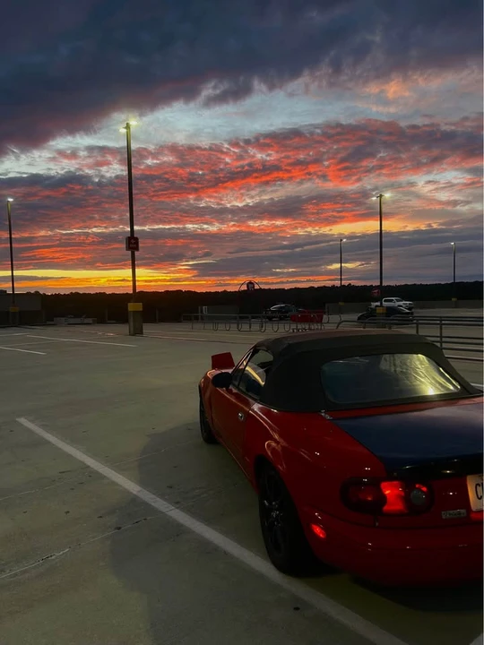 1991 Mazda NA MX-5 Miata - Image 2 of 3