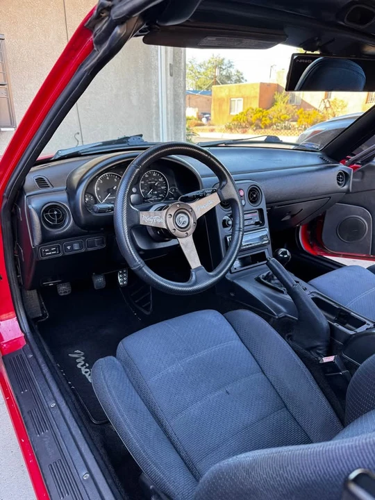 1991 Mazda NA MX-5 Miata - Image 11 of 20