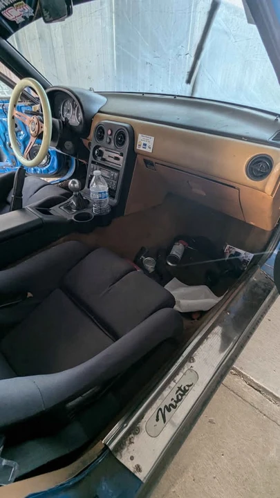 1991 Mazda NA MX-5 Miata - Image 7 of 13