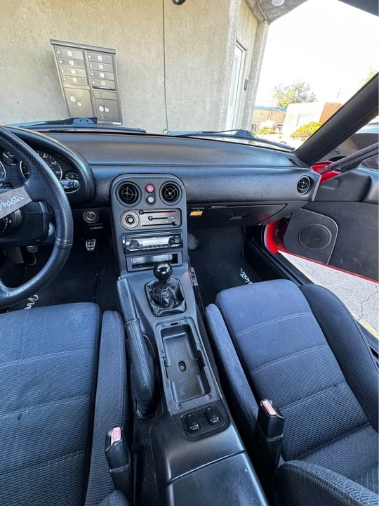 1991 Mazda NA MX-5 Miata - Image 12 of 20