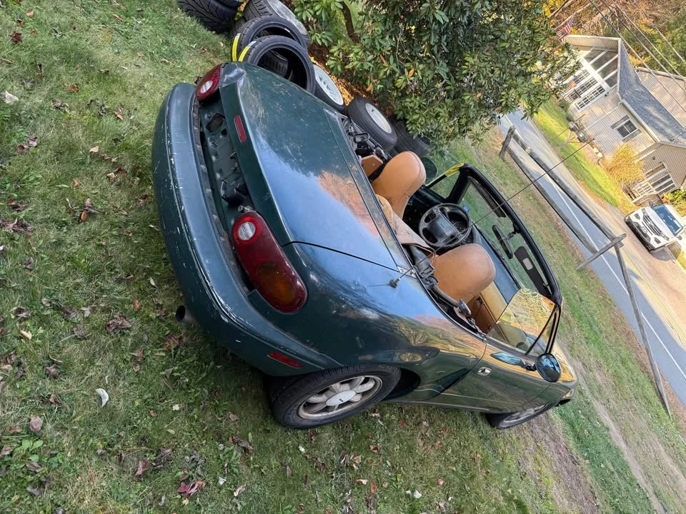 1991 Mazda NA MX-5 Miata - Image 3 of 10