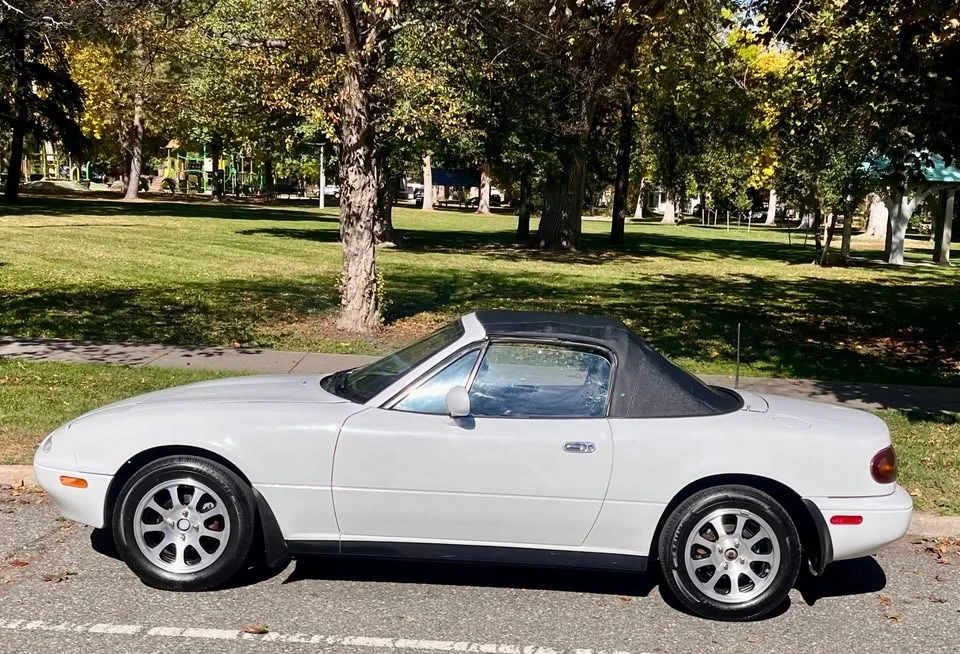 1991 Mazda NA MX-5 Miata - Image 3 of 14