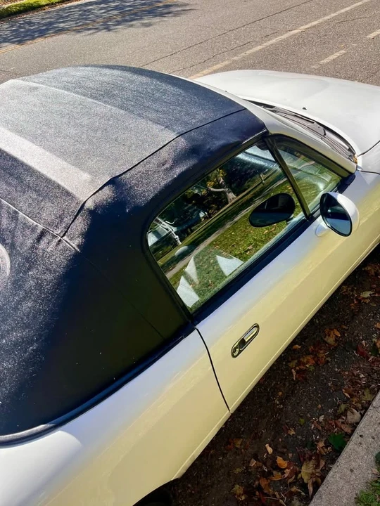 1991 Mazda NA MX-5 Miata - Image 14 of 14