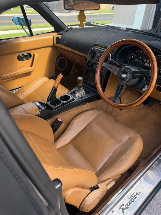 1991 Mazda NA MX-5 Miata - Image 2 of 8