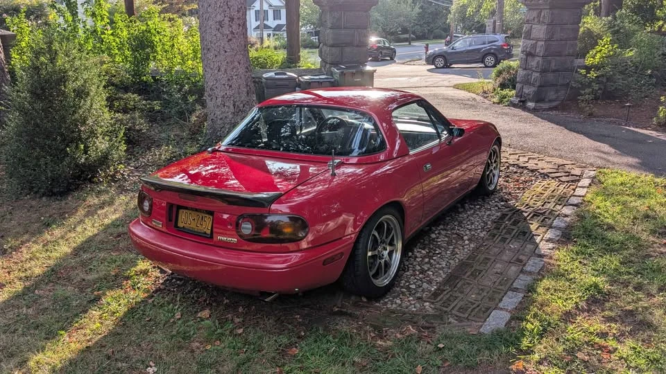 1991 Mazda NA MX-5 Miata - Image 5 of 20