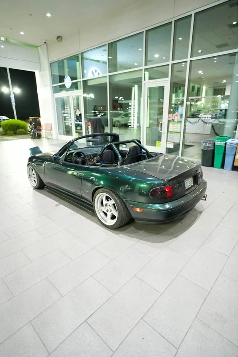 1991 Mazda NA MX-5 Miata - Image 3 of 5