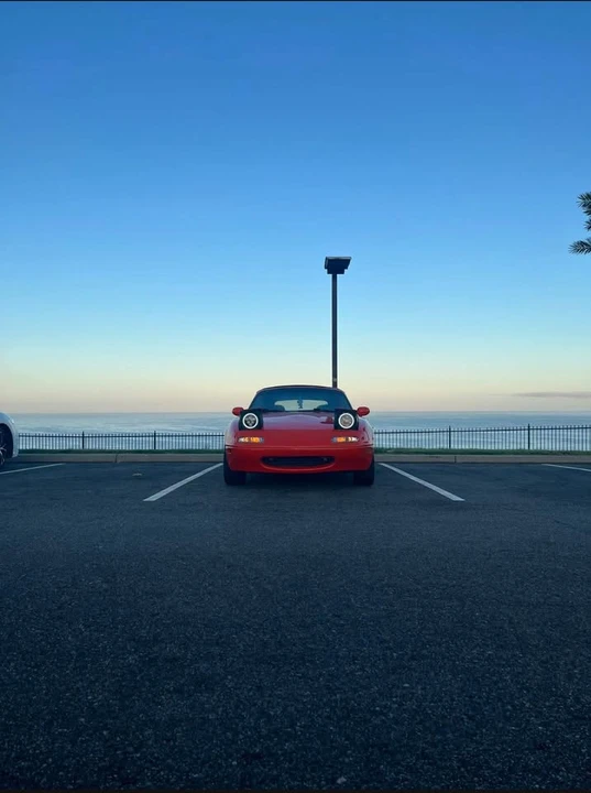 1991 Mazda NA MX-5 Miata - Image 6 of 10