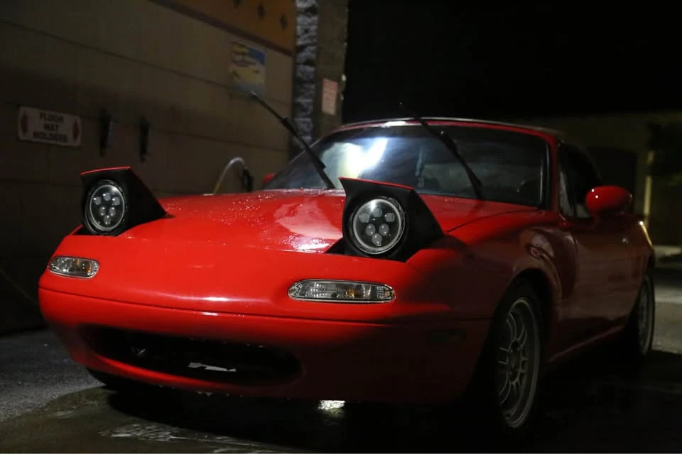 1991 Mazda NA MX-5 Miata - Image 4 of 10
