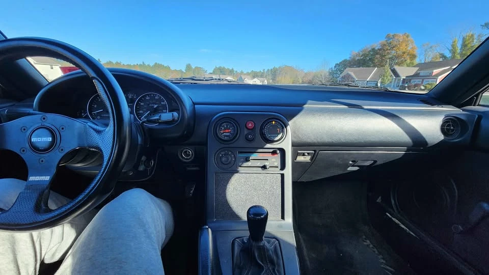 1991 Mazda NA MX-5 Miata - Image 6 of 10