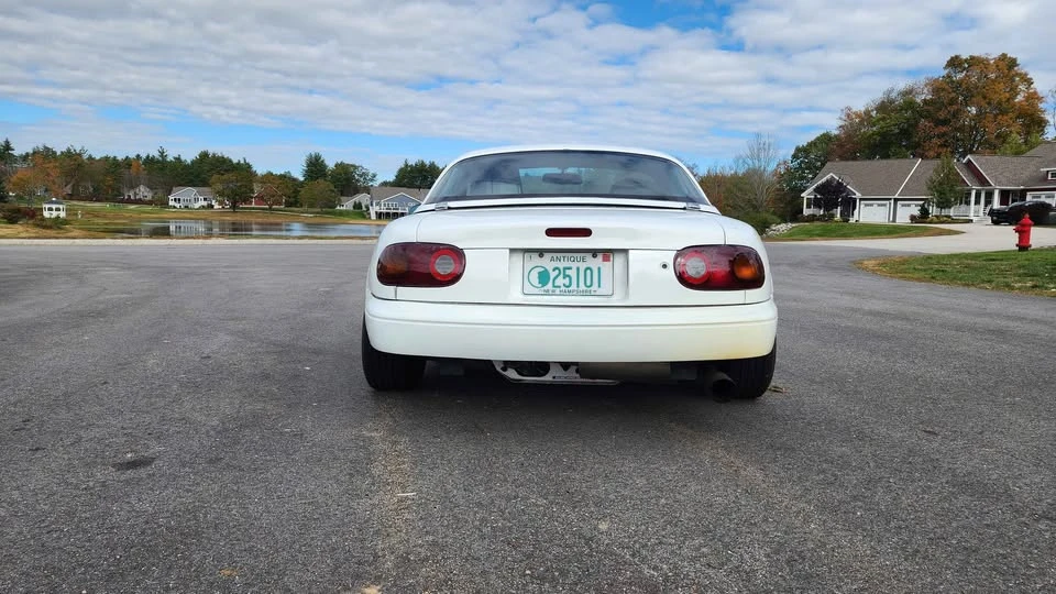 1991 Mazda NA MX-5 Miata - Image 4 of 10