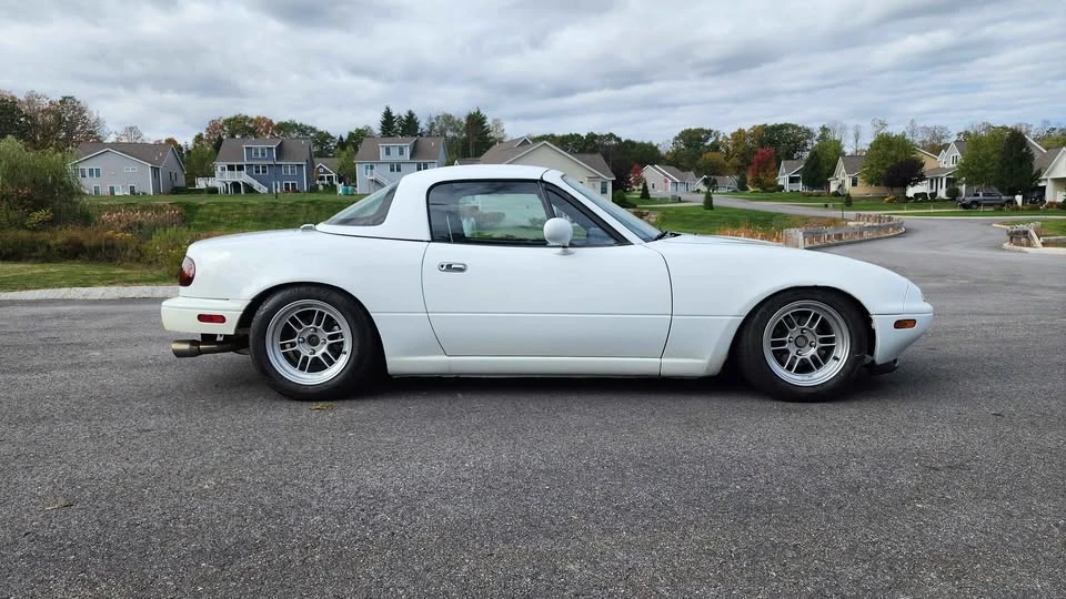 1991 Mazda NA MX-5 Miata - Image 3 of 10