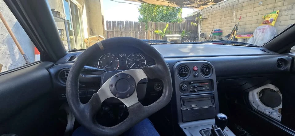 1991 Mazda NA MX-5 Miata - Image 6 of 8