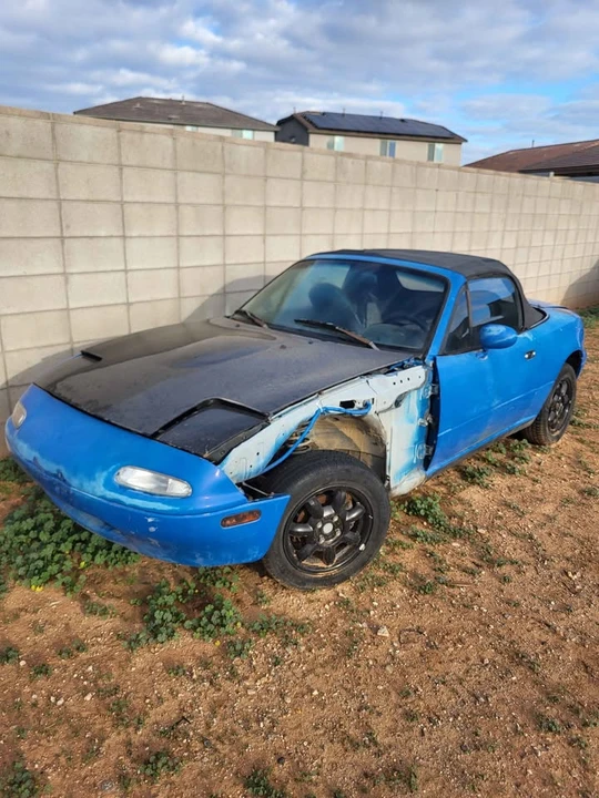 1991 Mazda NA MX-5 Miata - Image 2 of 20