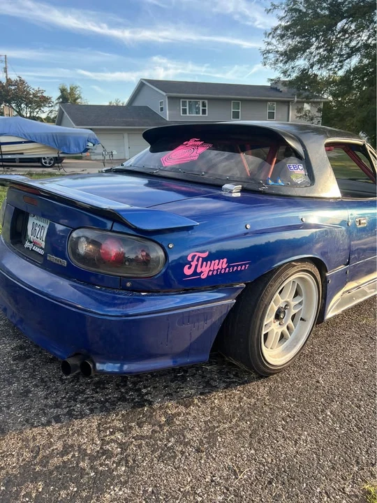 1991 Mazda NA MX-5 Miata - Image 8 of 10