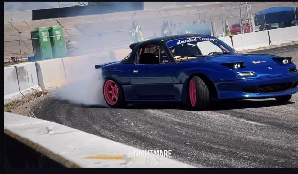 1991 Mazda NA MX-5 Miata - Image 2 of 10