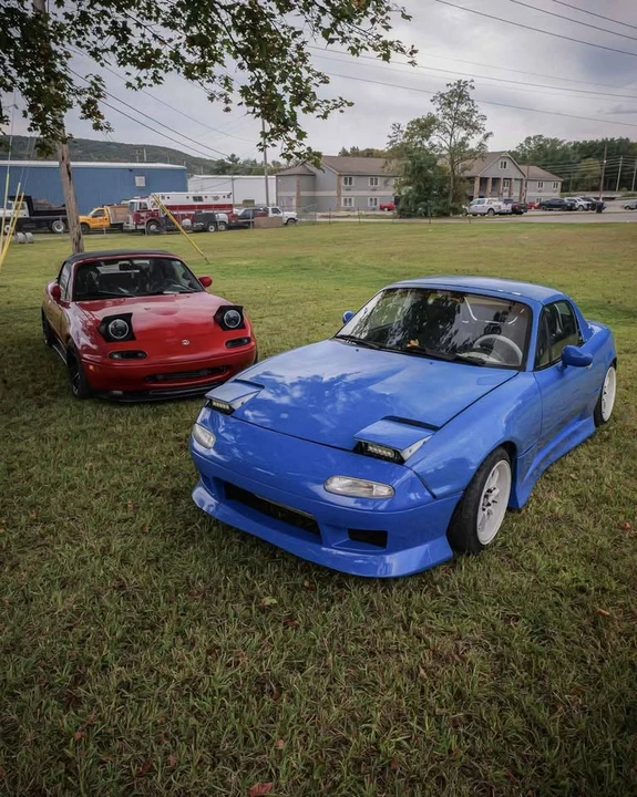 1991 Mazda NA MX-5 Miata - Image 5 of 9