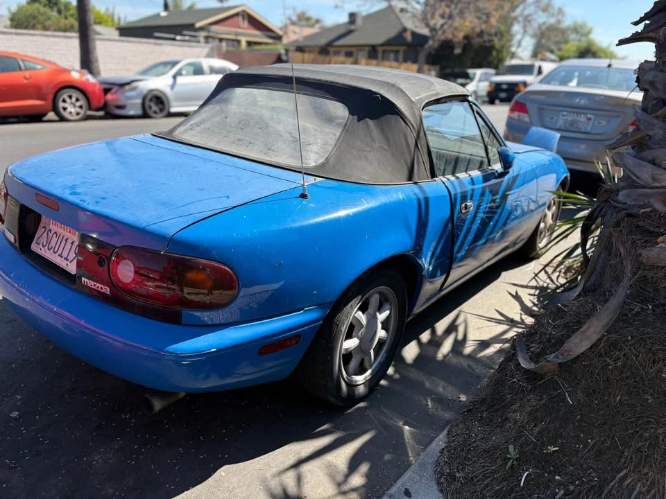 1991 Mazda NA MX-5 Miata - Image 4 of 6