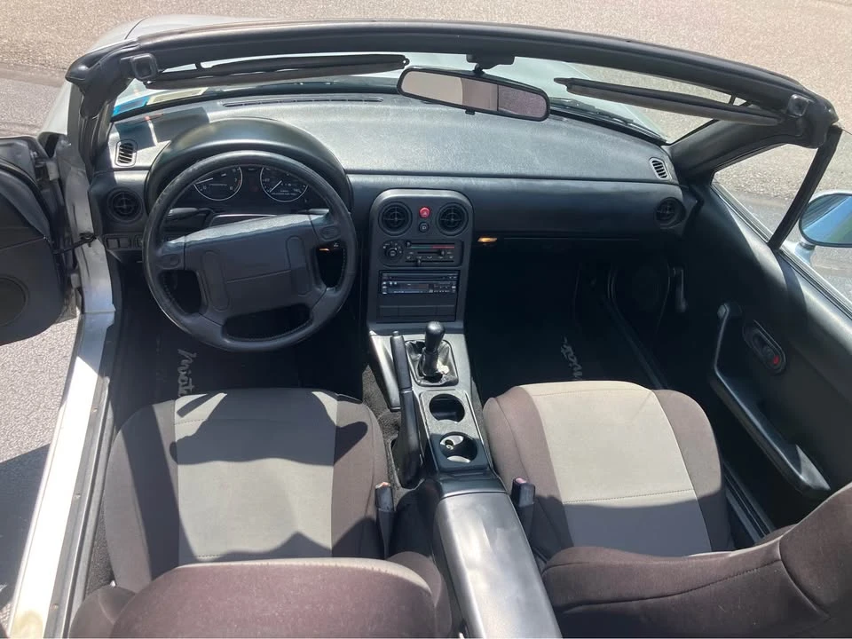 1991 Mazda NA MX-5 Miata - Image 10 of 11