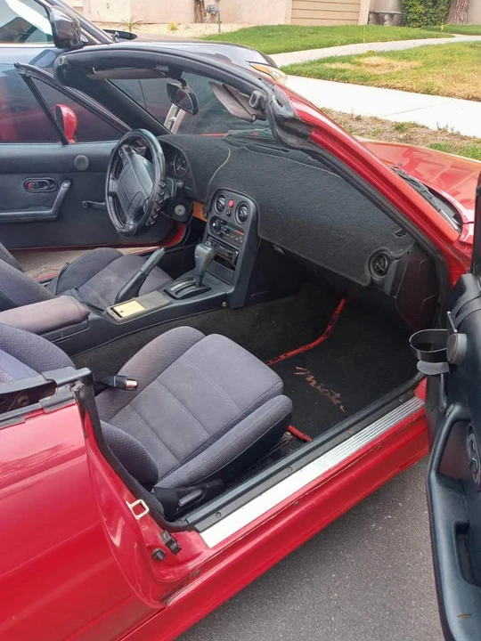 1991 Mazda NA MX-5 Miata - Image 5 of 5