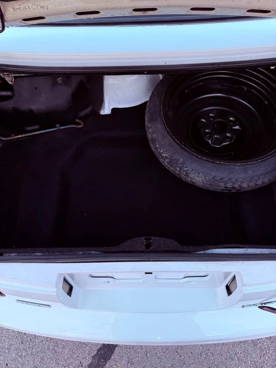 1991 Mazda NA MX-5 Miata - Image 13 of 17