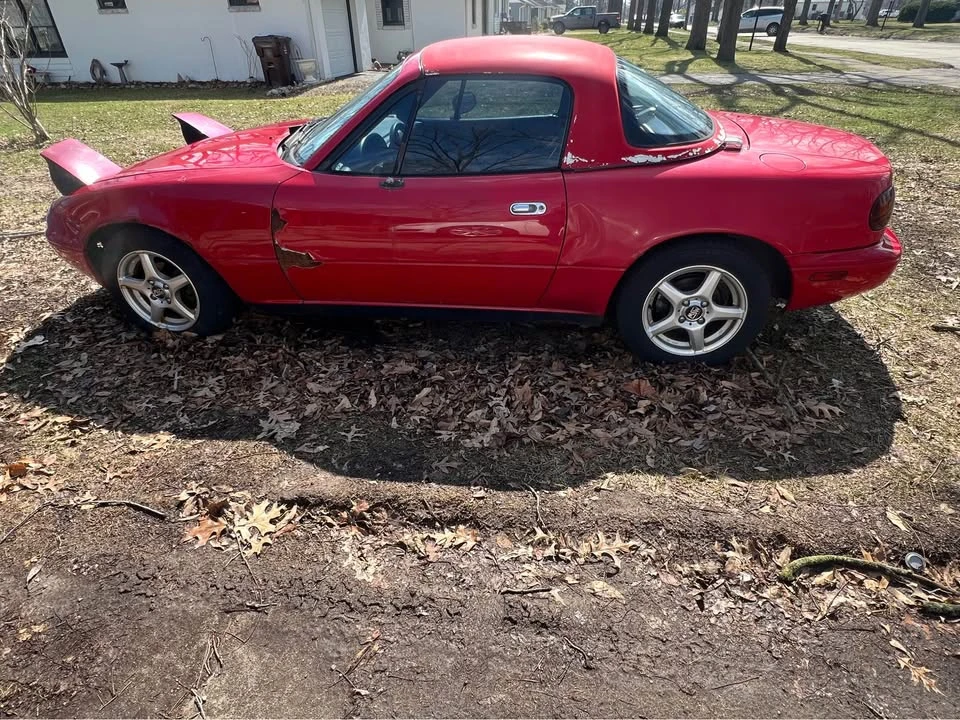 1991 Mazda NA MX-5 Miata - Image 4 of 11