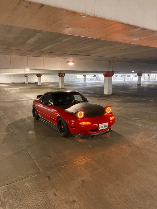 1991 Mazda NA MX-5 Miata - Image 2 of 11