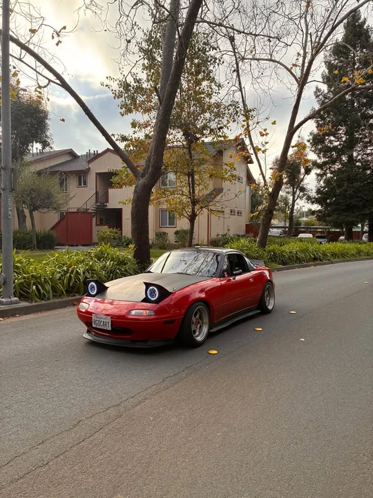 1991 Mazda NA MX-5 Miata - Image 5 of 11