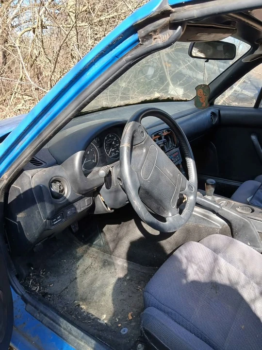 1991 Mazda NA MX-5 Miata - Image 9 of 12
