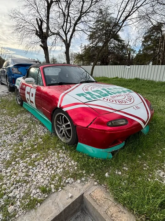 1991 Mazda NA MX-5 Miata - Image 2 of 13