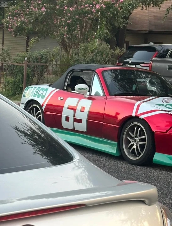 1991 Mazda NA MX-5 Miata - Image 11 of 13