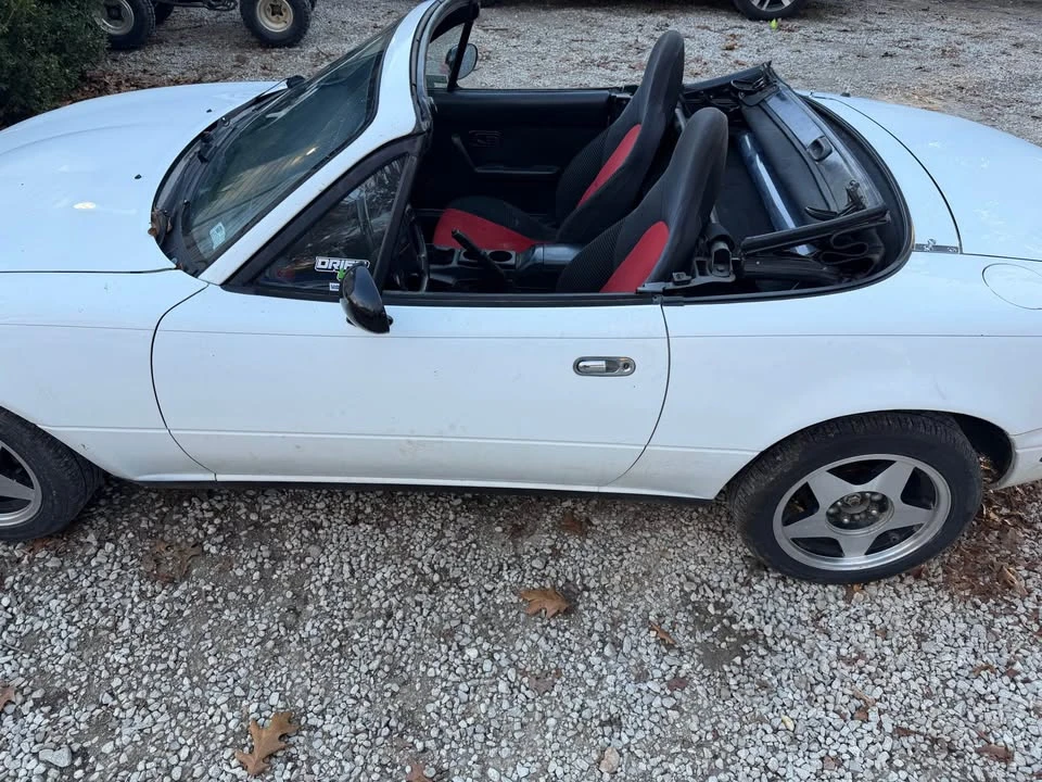 1991 Mazda NA MX-5 Miata - Image 2 of 10