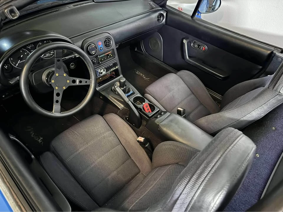 1991 Mazda NA MX-5 Miata - Image 4 of 4