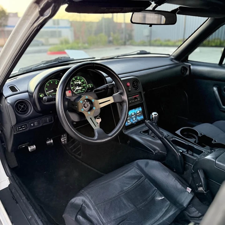 1991 Mazda NA MX-5 Miata - Image 10 of 17