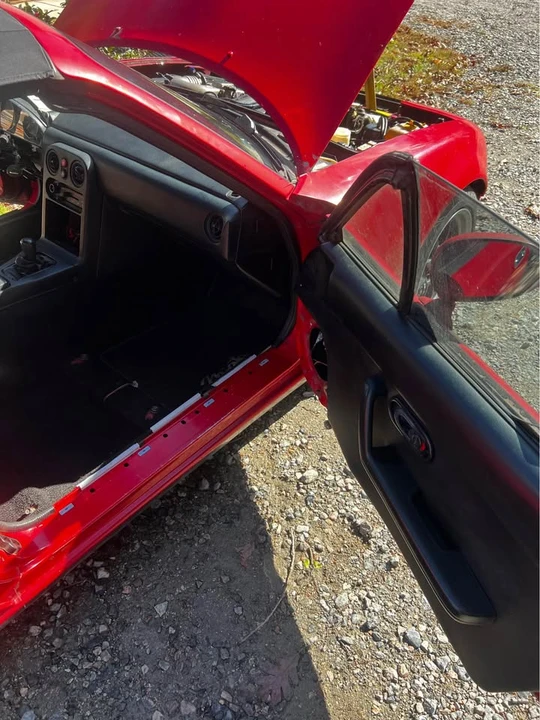1991 Mazda NA MX-5 Miata - Image 11 of 15