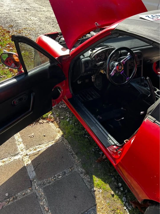 1991 Mazda NA MX-5 Miata - Image 13 of 15