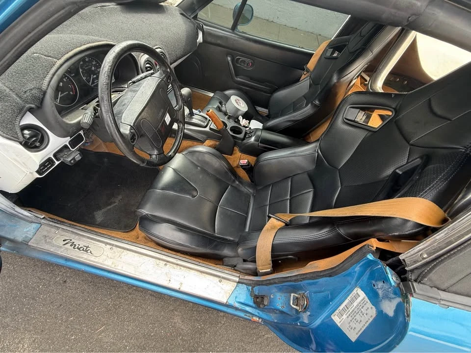 1991 Mazda NA MX-5 Miata - Image 5 of 15