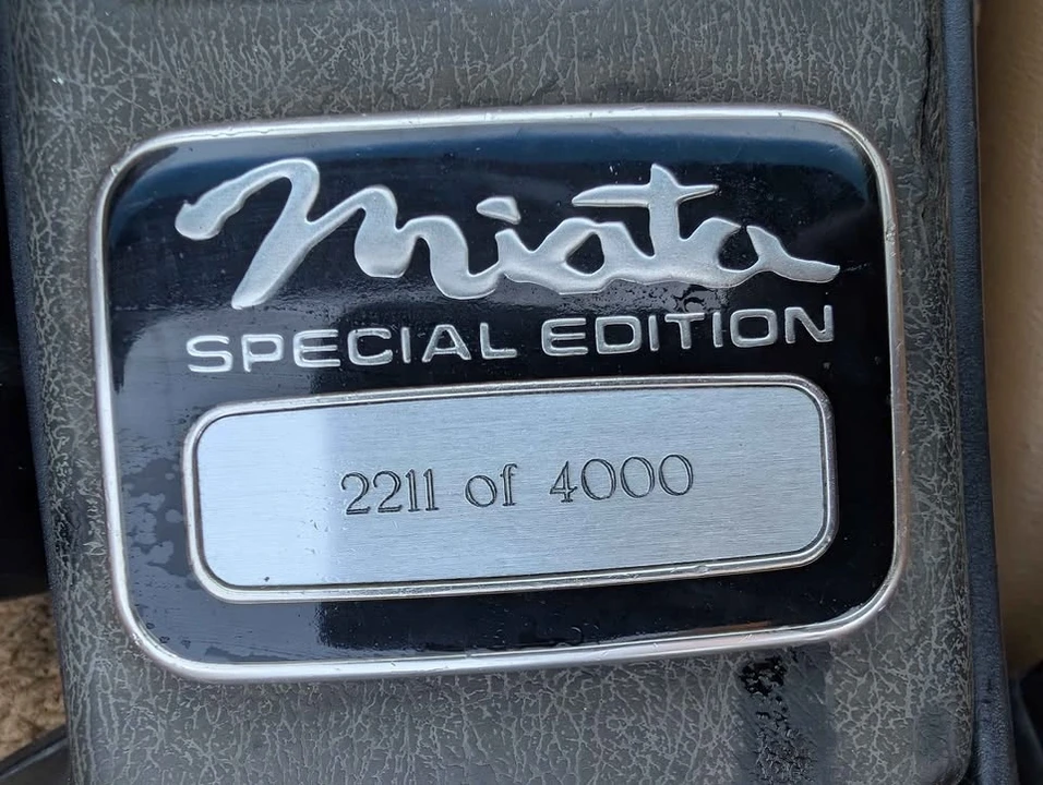 1991 Mazda NA MX-5 Miata - Image 7 of 9