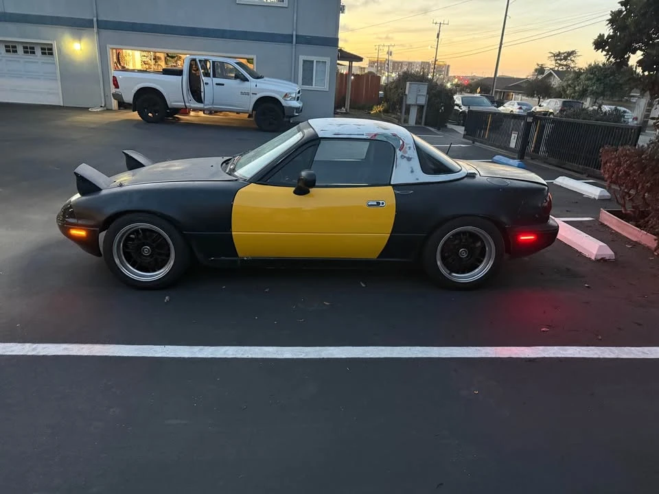 1991 Mazda NA MX-5 Miata - Image 2 of 9