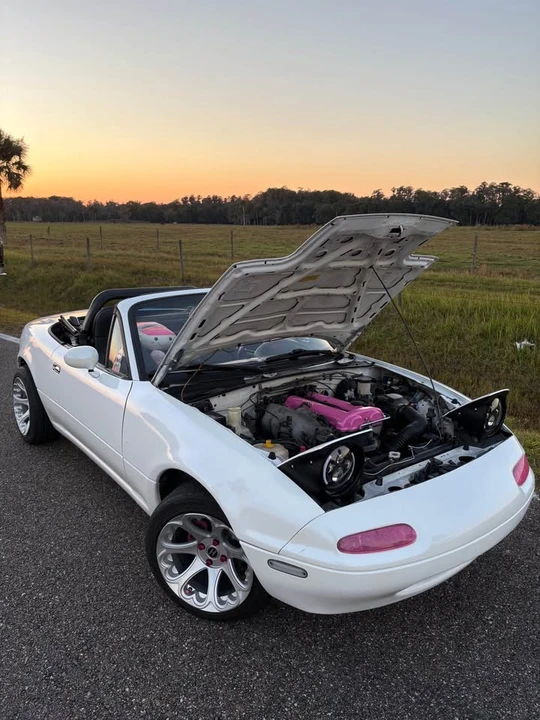 1991 Mazda NA MX-5 Miata - Image 2 of 5