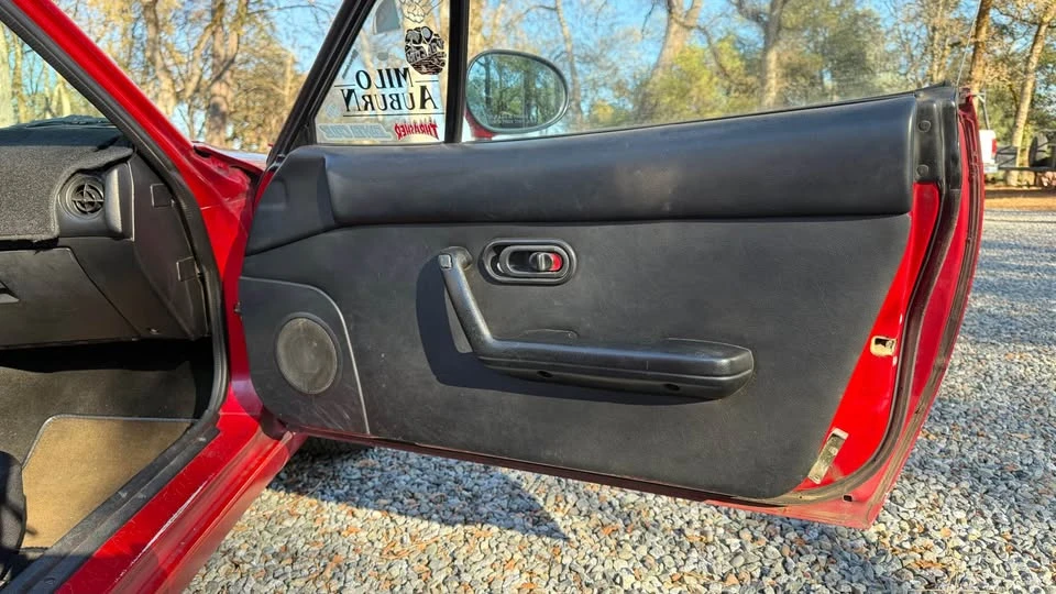 1991 Mazda NA MX-5 Miata - Image 11 of 19
